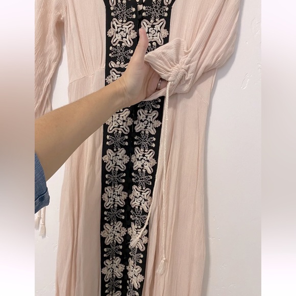 NWOT FREE PEOPLE EMBROIDERED BOHO FESTIVAL DRESS 0/xs - Picture 8 of 10